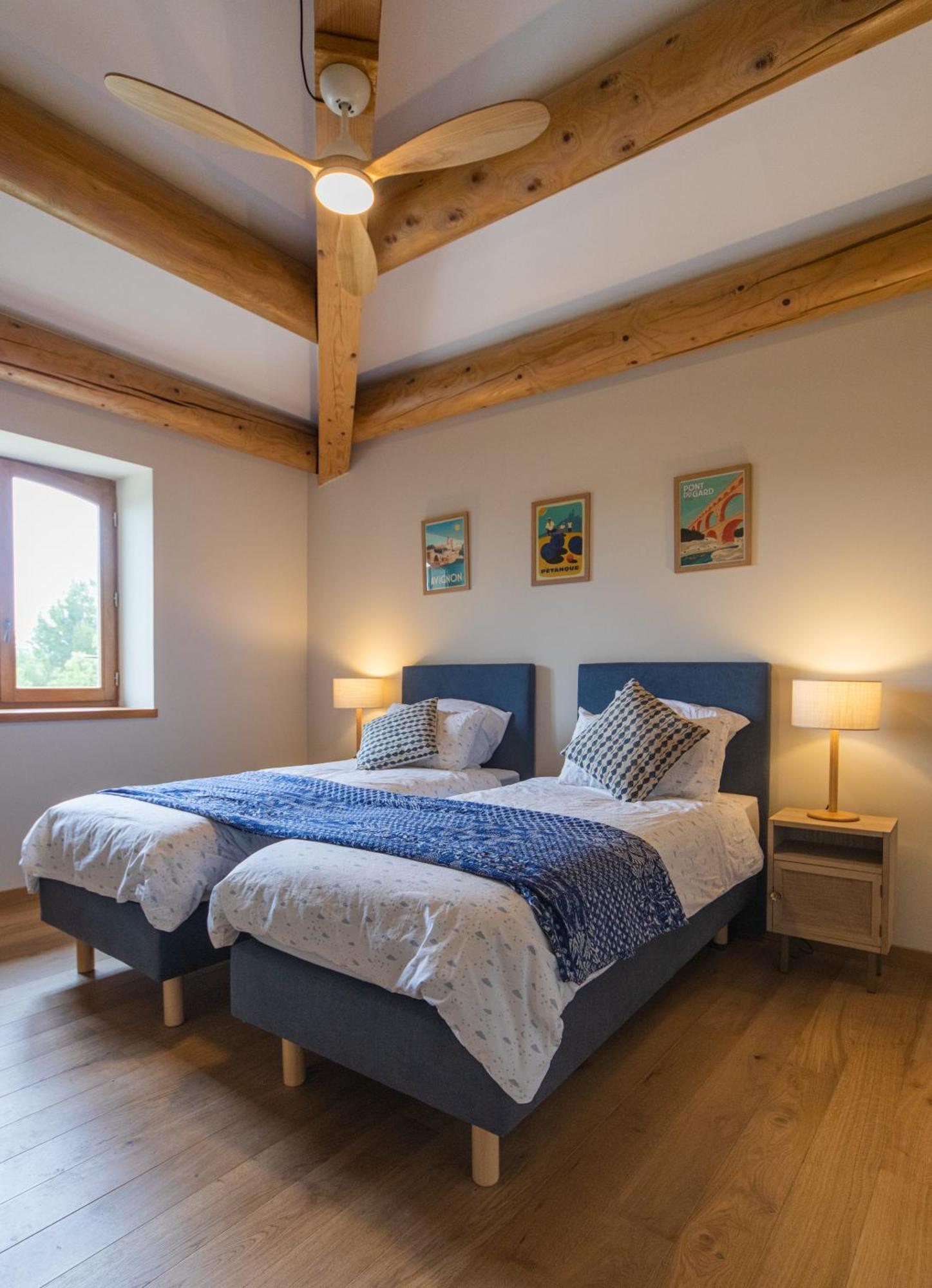 Les Yourtes De Provence Saint-Paulet-de-Caisson Habitación foto